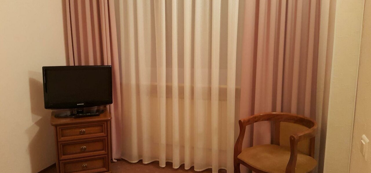 Гостиница Геолог Сургут-119