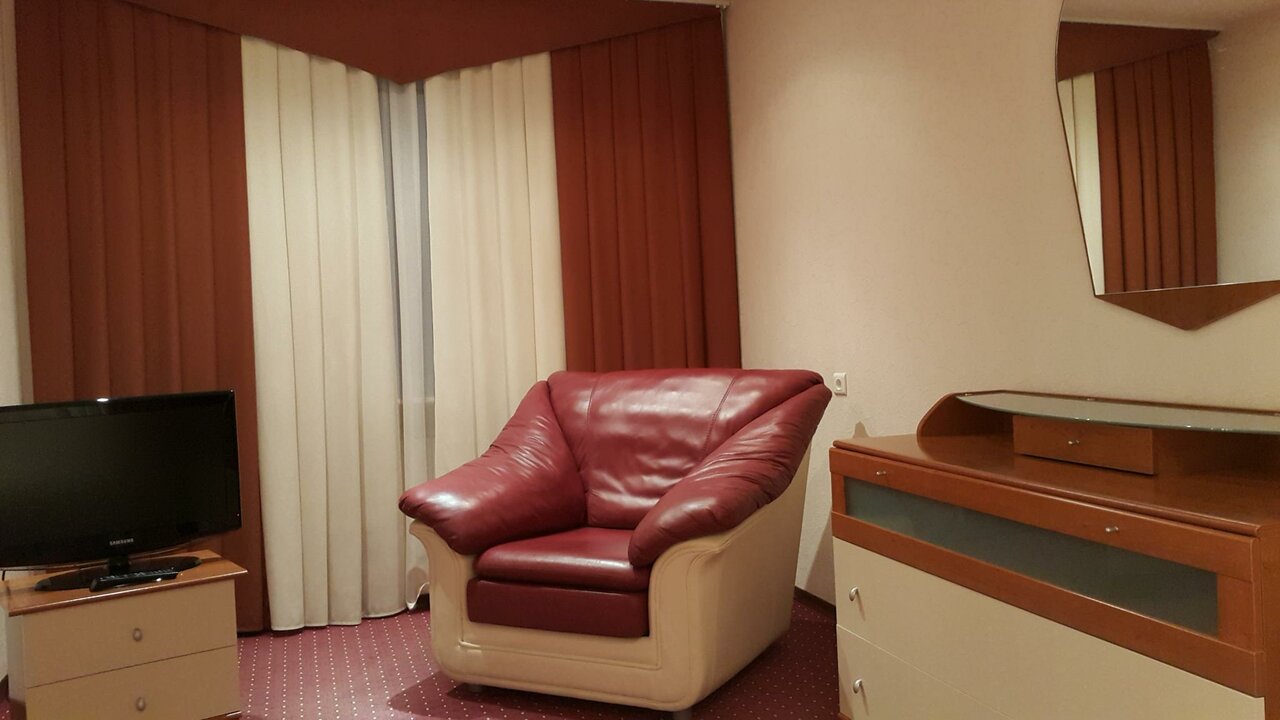 Гостиница Геолог Сургут-162