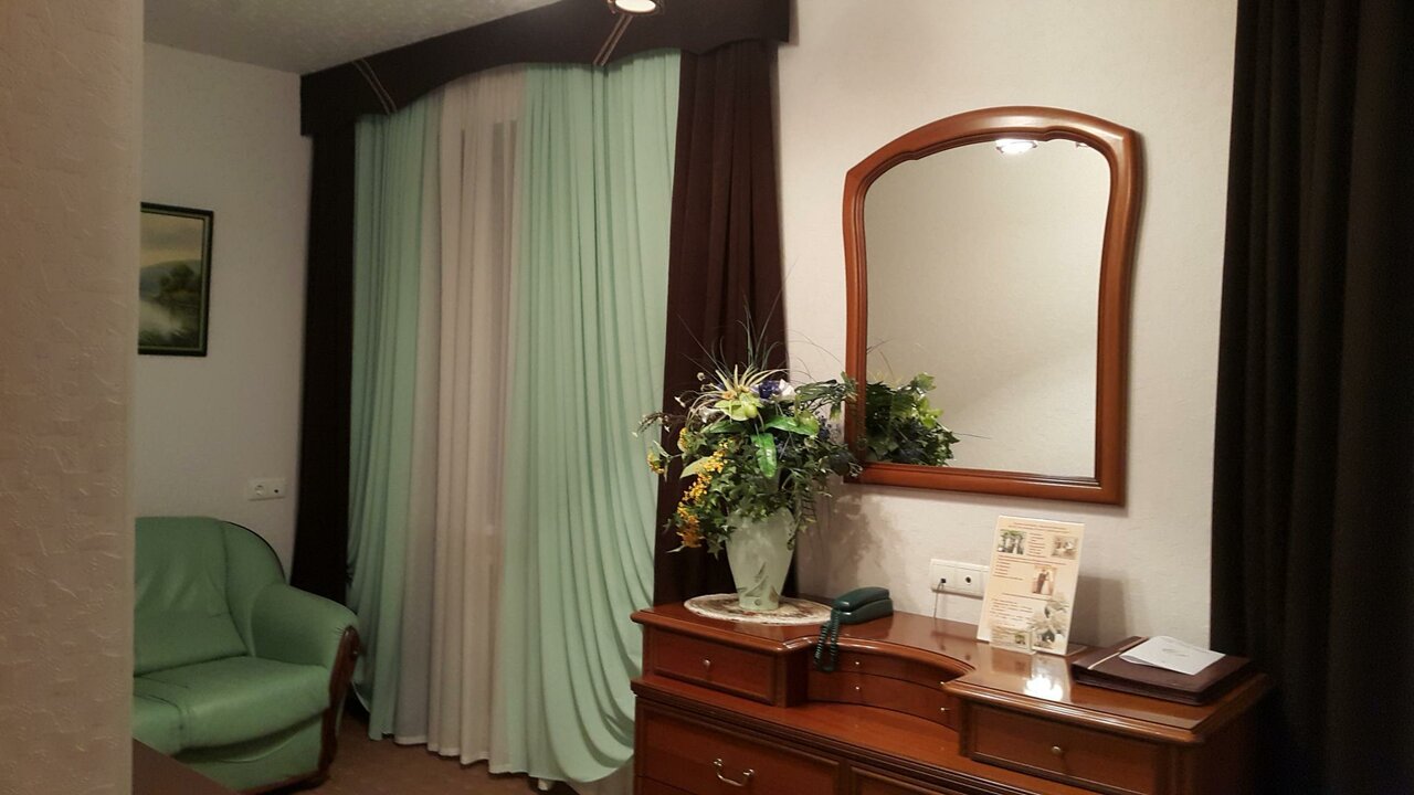 Гостиница Геолог Сургут-245