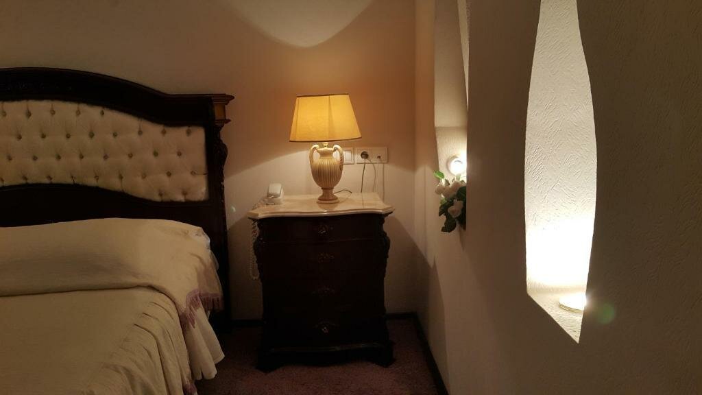 Гостиница Геолог Сургут-216