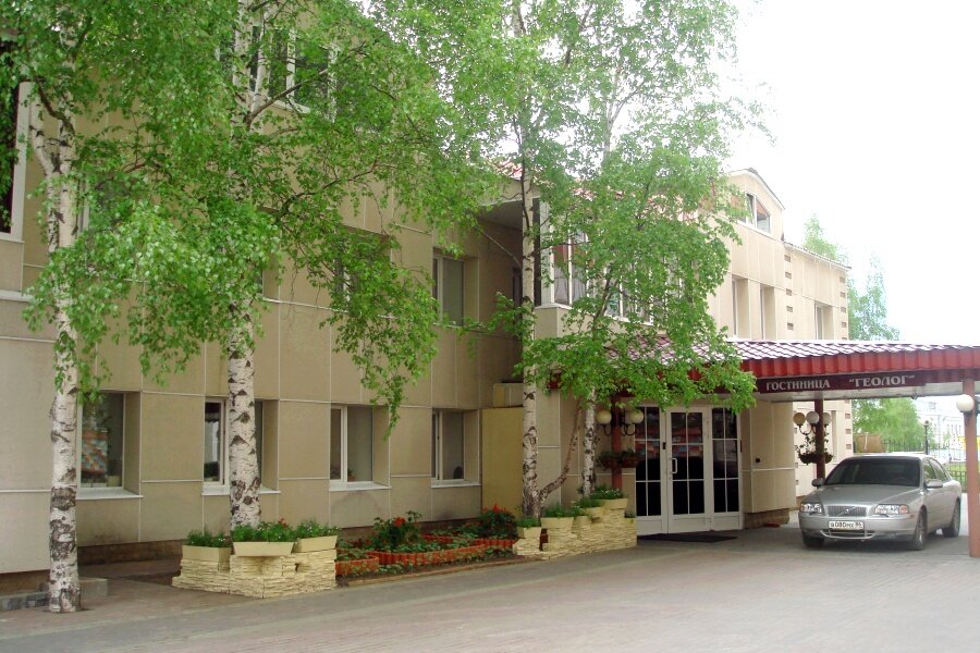 Гостиница Геолог Сургут-4