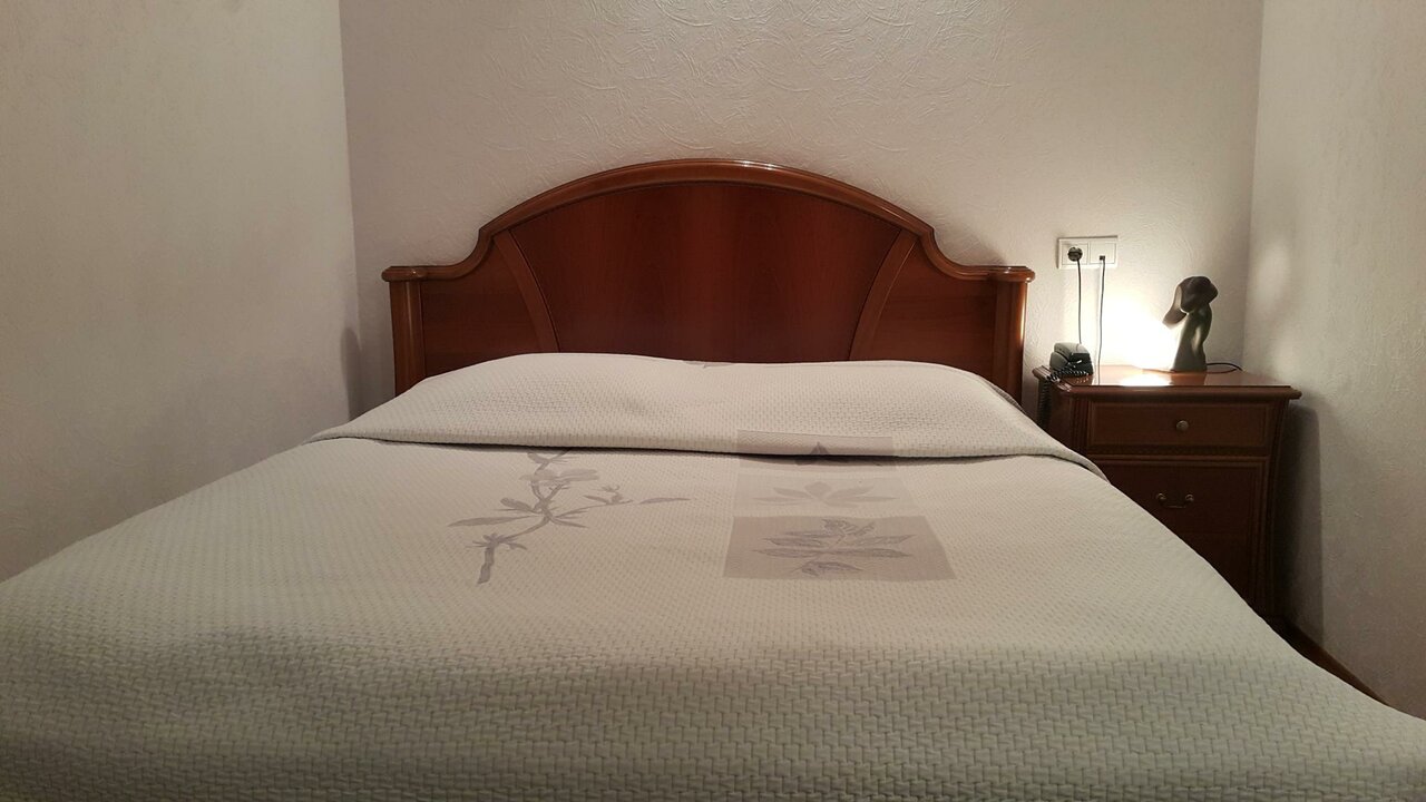 Гостиница Геолог Сургут-145