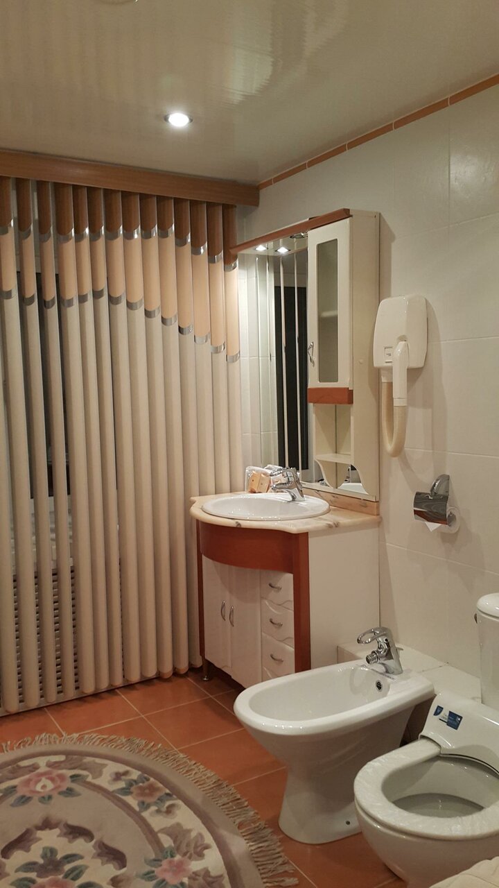 Гостиница Геолог Сургут-84