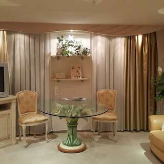 Гостиница Геолог Сургут Люкс 2-комнатный-5