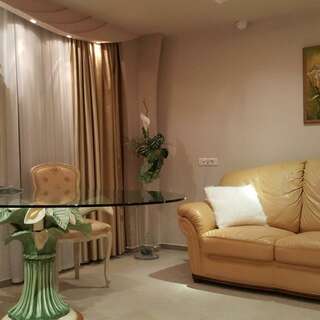 Гостиница Геолог Сургут Люкс 2-комнатный-2