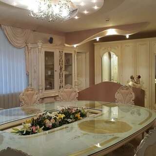 Гостиница Геолог Сургут Номер для VIP персон-5