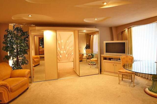 Гостиница Геолог Сургут-177