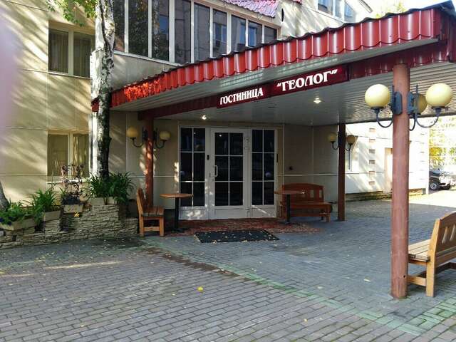 Гостиница Геолог Сургут-26