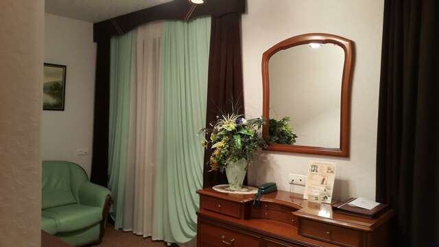 Гостиница Геолог Сургут-244