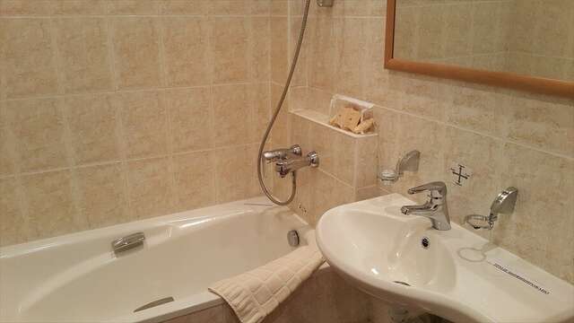 Гостиница Геолог Сургут-17