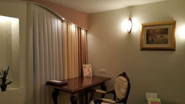 Гостиница Геолог Сургут-248