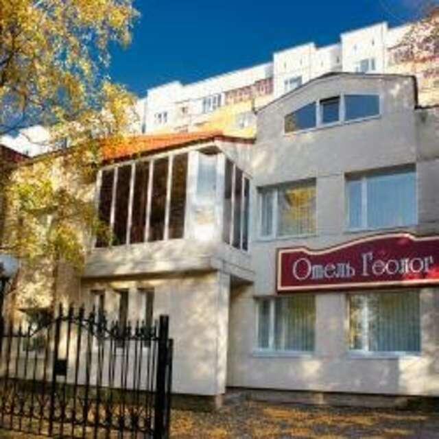 Гостиница Геолог Сургут-75