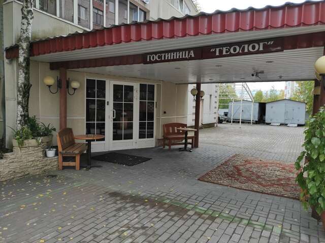 Гостиница Геолог Сургут-67