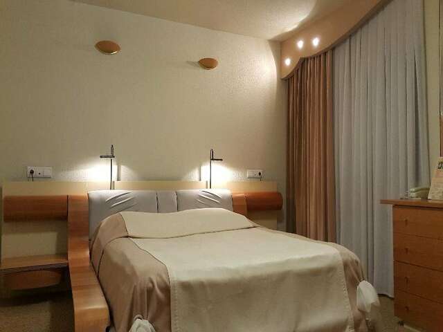 Гостиница Геолог Сургут-249